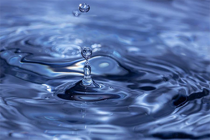 2023年五月初二宜出行吗,黄历中从外地回家算出行吗